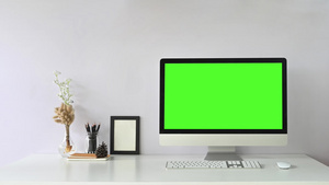 计算机的绿色显示器31秒视频