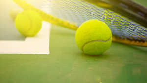 球场上的网球设备体育娱乐概念8秒视频