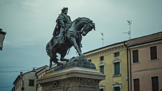 rivigo2中的garibaldi青铜雕像视频