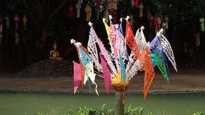 在公共寺庙装饰的美丽泰经传统切割手旗7秒视频