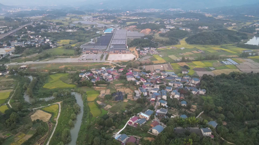 航拍民居住宅视频