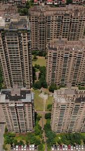 城市住宅高楼小区竖屏航拍视频