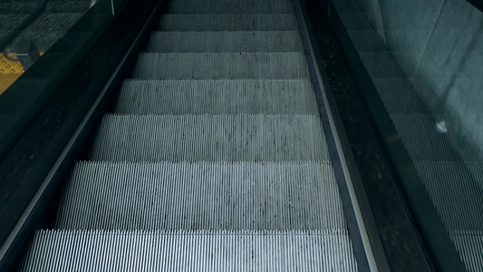 自动扶梯台阶视频