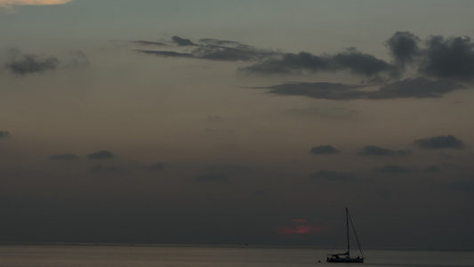 日落在海边的黄昏视频