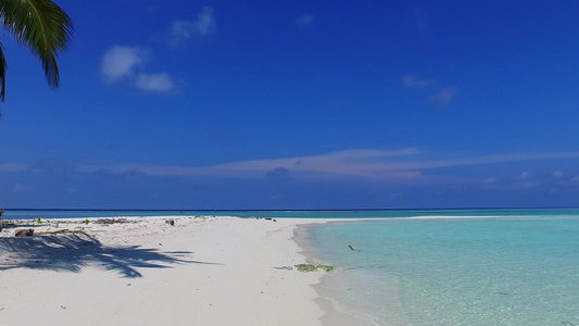 热带度假度假胜地沙滩时间的白天抽象由珊瑚礁附近有白色视频