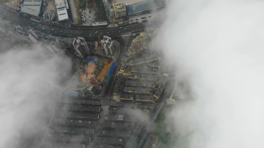 贵州铜仁航拍穿云城市建设视频视频