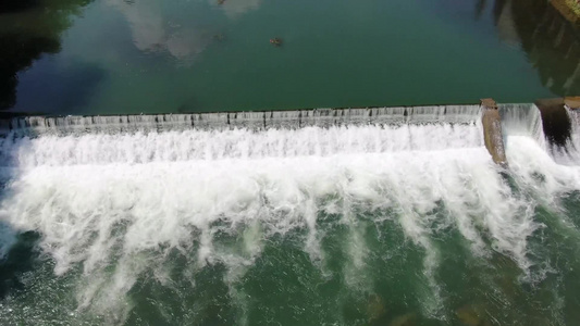 河流瀑布流水水花飞溅视频