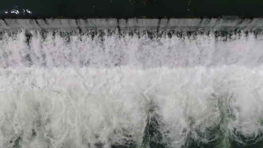 河流瀑布流水水花飞溅视频