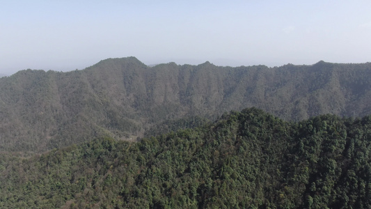 大自然连绵起伏山川丘陵航拍视频