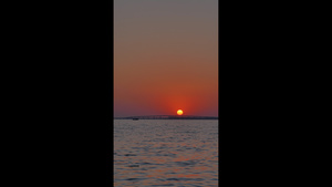 4k竖版海平线日落夕阳6秒视频