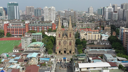航拍中国广东广州石室圣心大教堂建筑外景视频