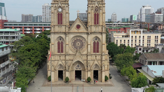 航拍中国广东广州石室圣心大教堂建筑外景视频