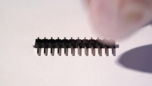 原型电子工程arduino的排针8秒视频