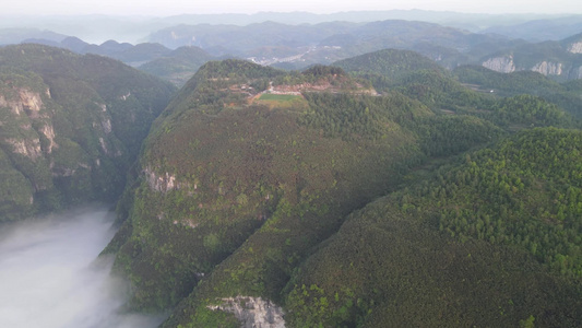 航拍大山云海自然风光视频