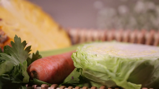 油菜圆白菜胡萝卜菠萝各种蔬菜维生素视频