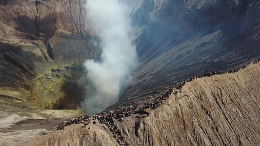 火山口视频