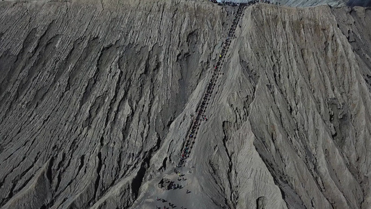 溴火山空中观察标志性自然地标视频