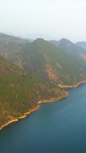 航拍万里长江三峡库区自然生态环境奔流不息视频