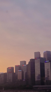 重庆金融中心延时摄影白转夜延时视频