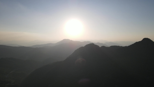 航拍雄伟大山蜿蜒盘山公路视频