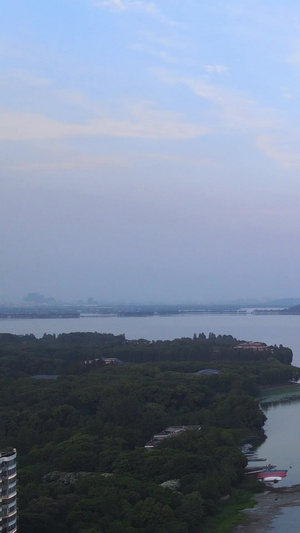 航拍风光城市全国最大城中湖武汉东湖旅游风景素材城市风光83秒视频