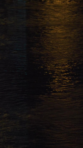 城市夜景水面湖景波光粼粼慢镜头升格拍摄素材夜景素材视频