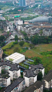 航拍旅游名城都江堰市区城建市容市貌视频