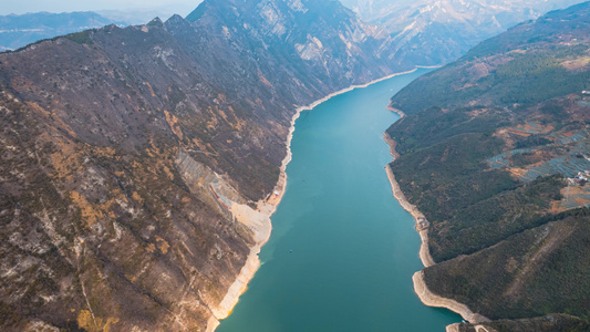 8K自然震撼大气长江三峡巫峡段河流地貌航拍延时视频