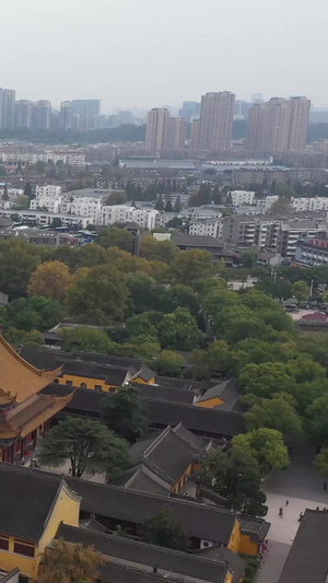 江苏镇江三山国家级5A景区金山寺航拍远景131秒视频