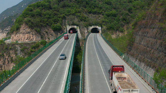 高速隧道4K航拍合集视频