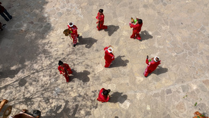 航拍乡村农民节假日民俗文化祈福仪式舞蹈4k素材60秒视频