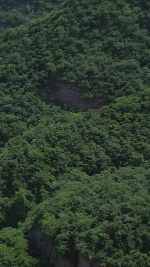 航拍5A龙潭大峡谷景区佛光罗汉崖视频风景名胜56秒视频