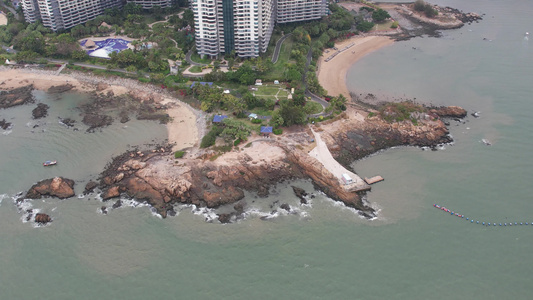 海边海浪礁石航拍视频