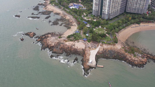 海边海浪礁石航拍视频