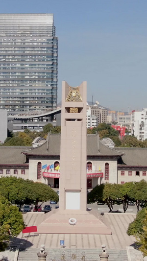 航拍云南人民英雄纪念碑永垂不朽30秒视频