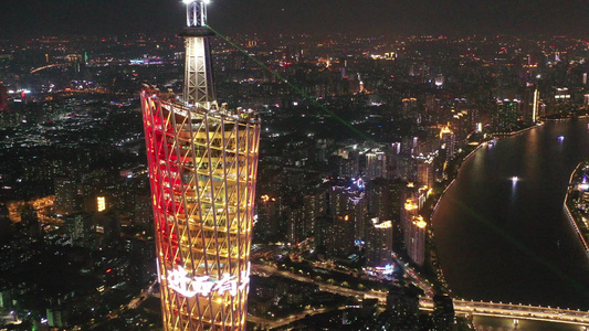 航拍中国广州塔夜景灯光秀珠江畔城市地标小蛮腰视频