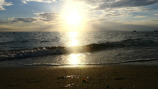 日落沙滩海浪视频