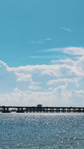 夏季海边自然风景空镜蓝天白云视频