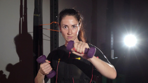 EMS健身电子刺激运动设备12秒视频