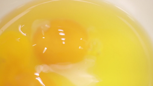 碗里装鸡蛋[水煮蛋]视频