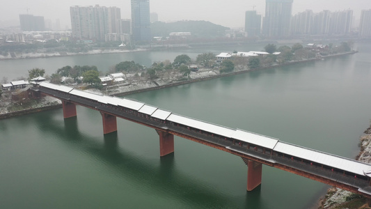 航拍衡阳东洲岛绝美雪景东洲雪景衡阳下雪了视频