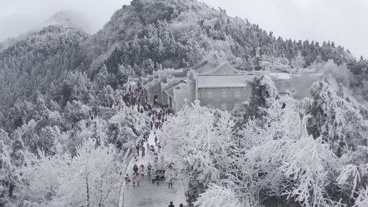 冰雪衡山视频