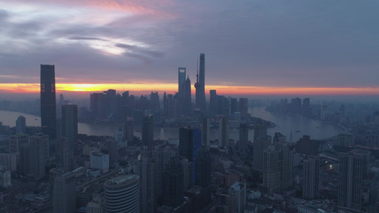 黎明时分上海天线,全景空中观望视频