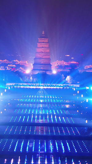 西安大雁塔北广场喷泉航拍西安人文57秒视频