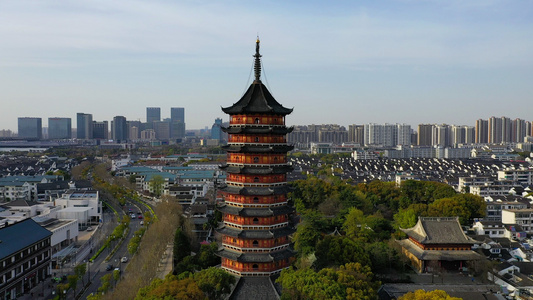 航拍苏州著名旅游景点北寺塔视频