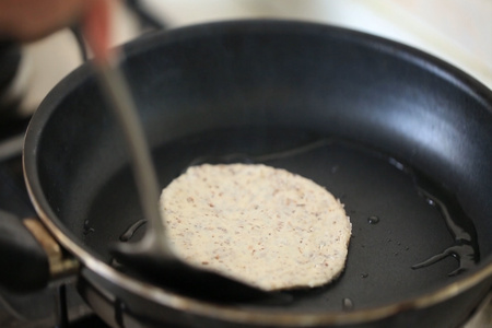 平底锅油煎燕麦饼视频