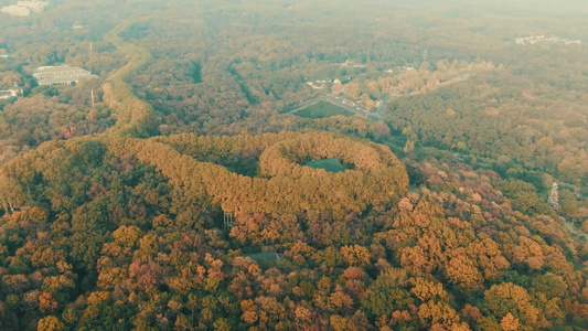 江苏南京中山陵秋景航拍视频