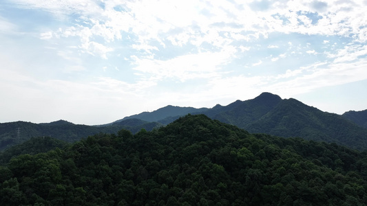 航拍晨曦中的西湖名胜风景区西湖群山视频