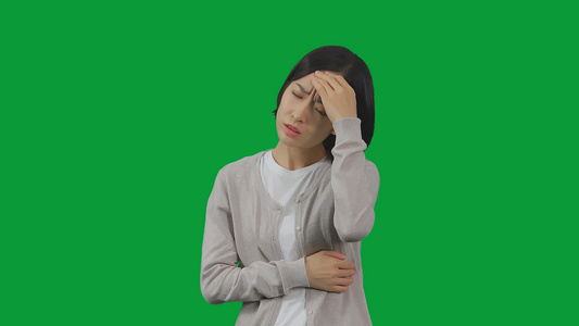 4K绿幕女性头痛视频