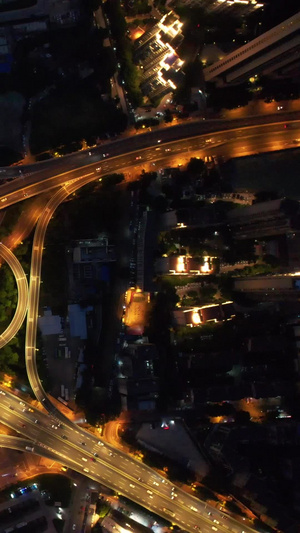 航拍俯拍城市夜景灯光高架桥道路车流街景交通素材道路素材54秒视频